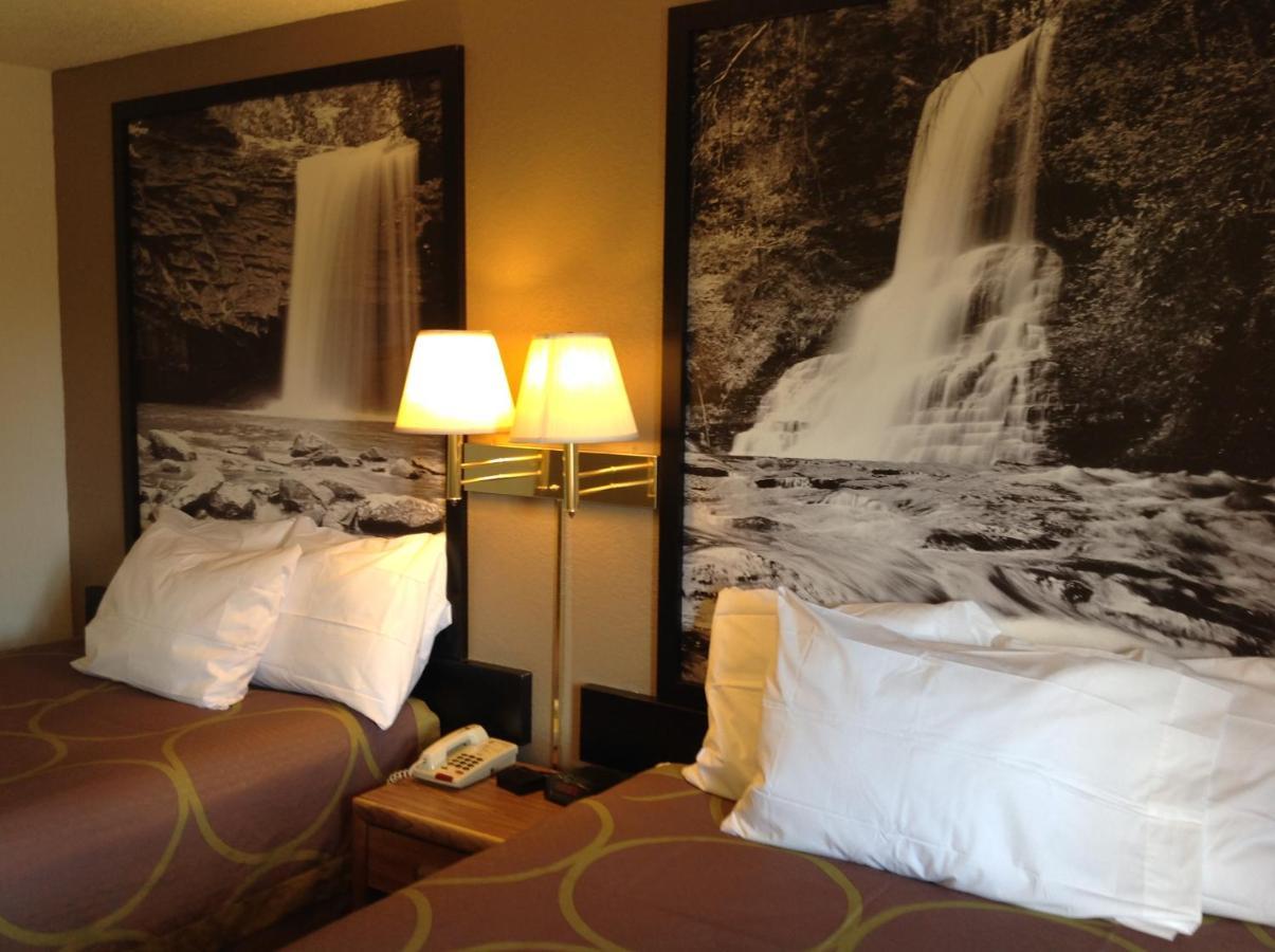 Super 8 By Wyndham Winchester Va Ngoại thất bức ảnh