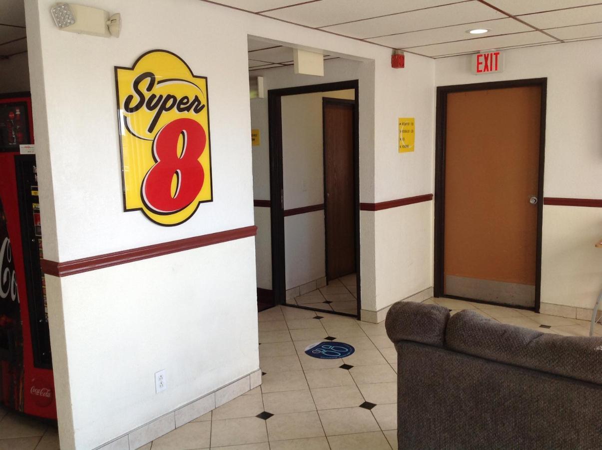Super 8 By Wyndham Winchester Va Ngoại thất bức ảnh