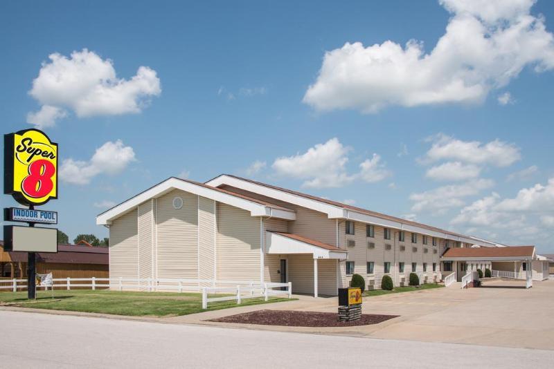Super 8 By Wyndham Winchester Va Ngoại thất bức ảnh